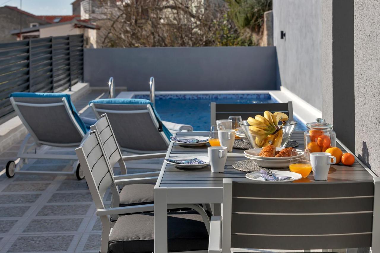 Apartment Lotte With Private Pool In The City Center! Makarska Eksteriør bilde