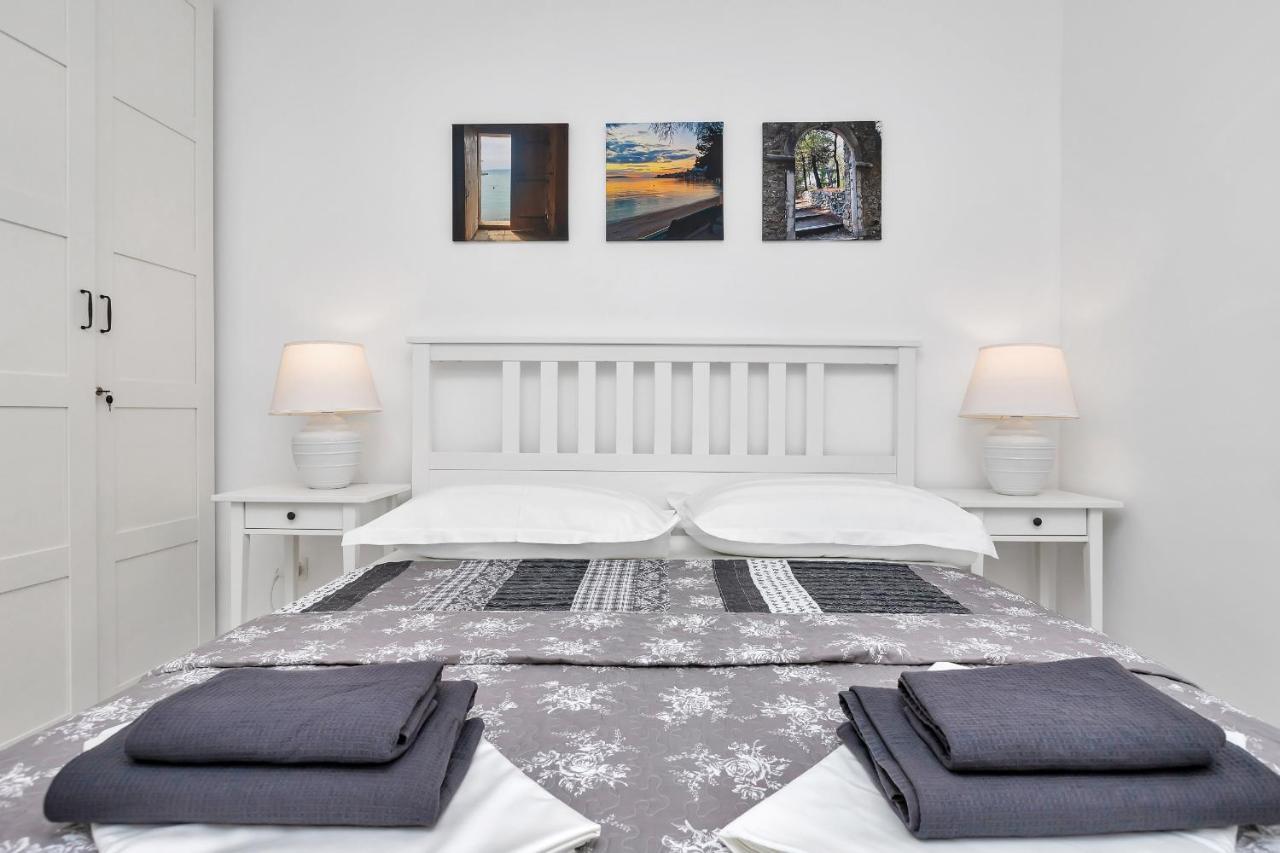 Apartment Lotte With Private Pool In The City Center! Makarska Eksteriør bilde