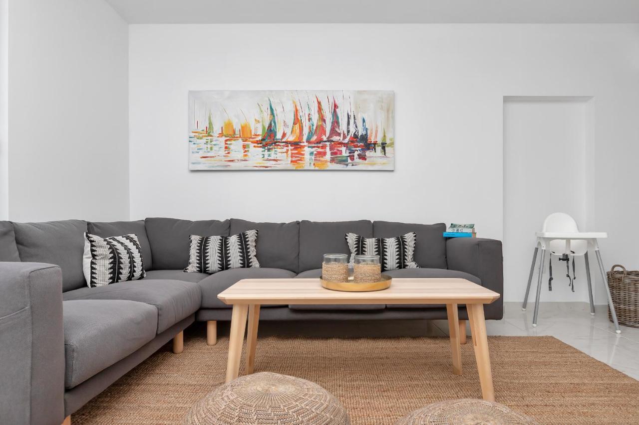 Apartment Lotte With Private Pool In The City Center! Makarska Eksteriør bilde